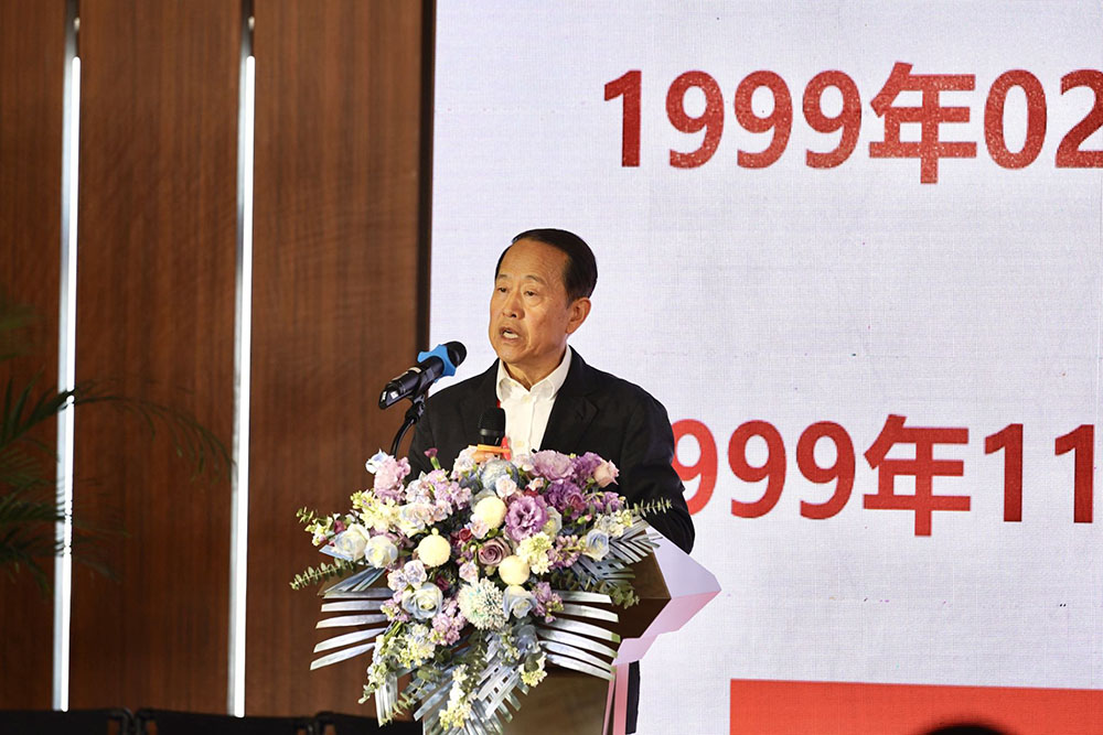“創(chuàng)業(yè)不止步，攀登向未來”——聯(lián)橋集團黨委書記、董事長慕镕鍵創(chuàng)業(yè)故事分享