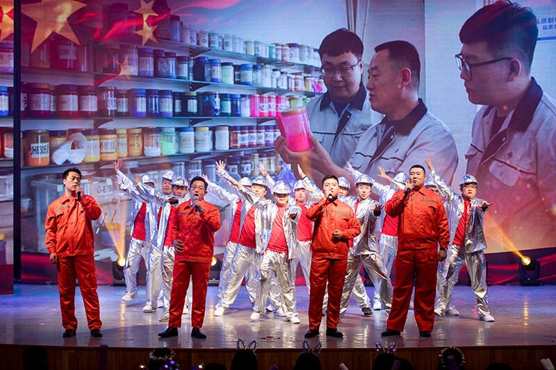 歡欣鼓舞迎新春，滿懷豪情攀高峰 | 聯(lián)橋集團2020迎新春聯(lián)歡晚會激情開演(圖35)